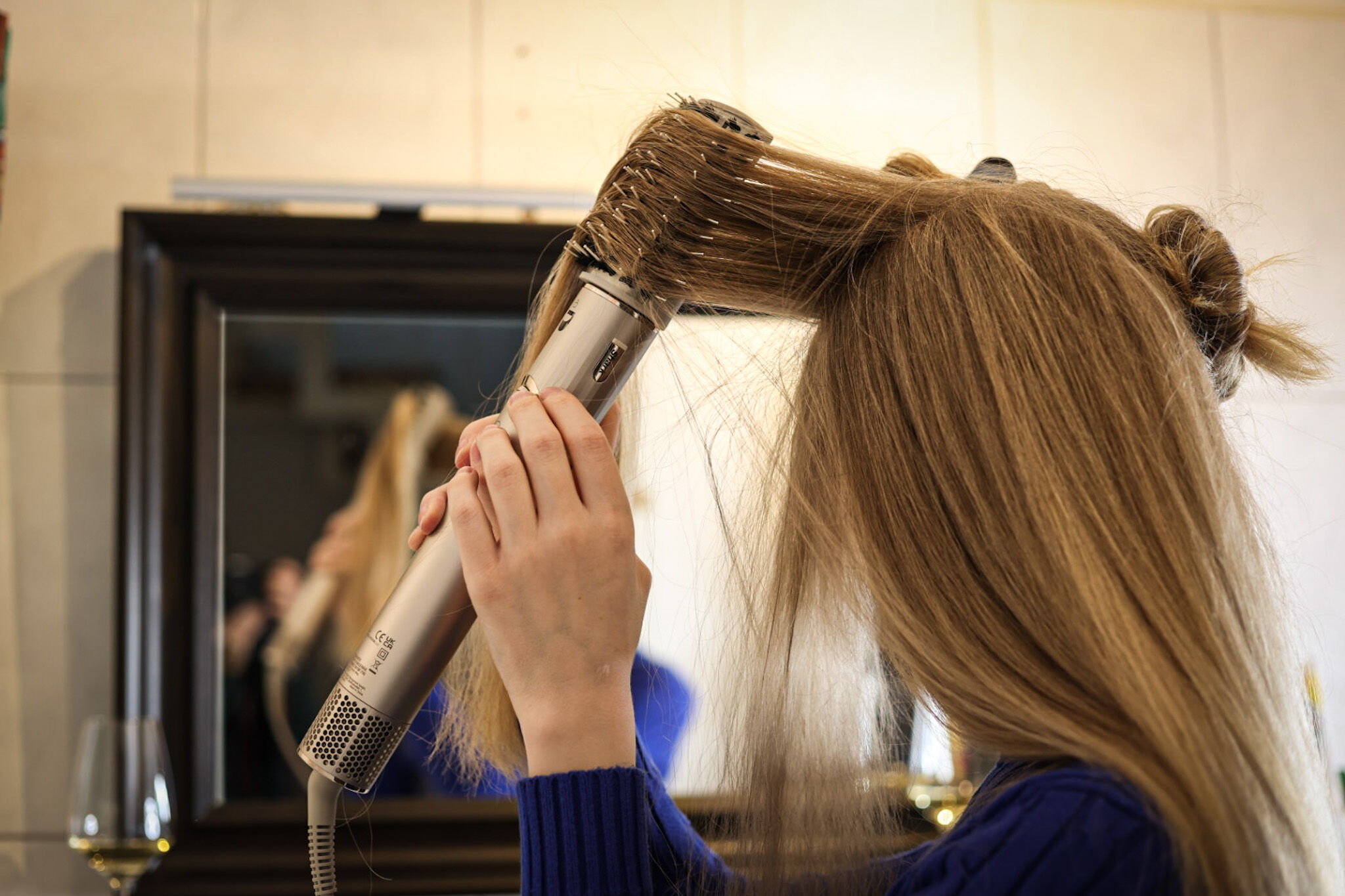 Вы можете увидеть Shark FlexStyle.